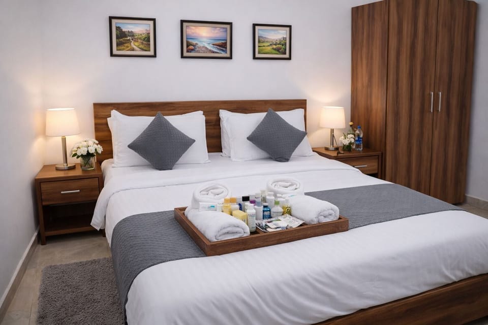 Superior Double Room, 1 Bedroom, City View | Desk, laptop workspace, free WiFi
