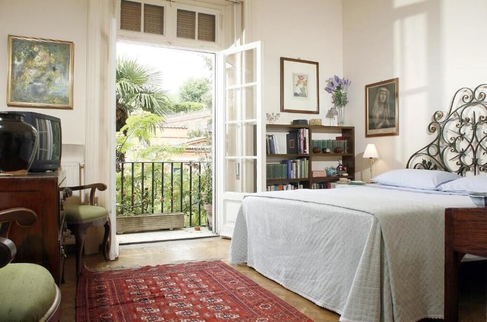 Deluxe Apartment, Balcony | Iron/ironing board, free WiFi
