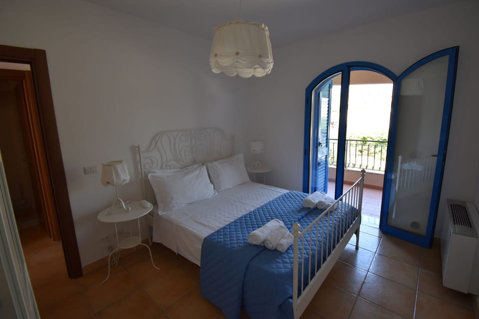 Superior Apartment | In-room safe, free WiFi, bed sheets