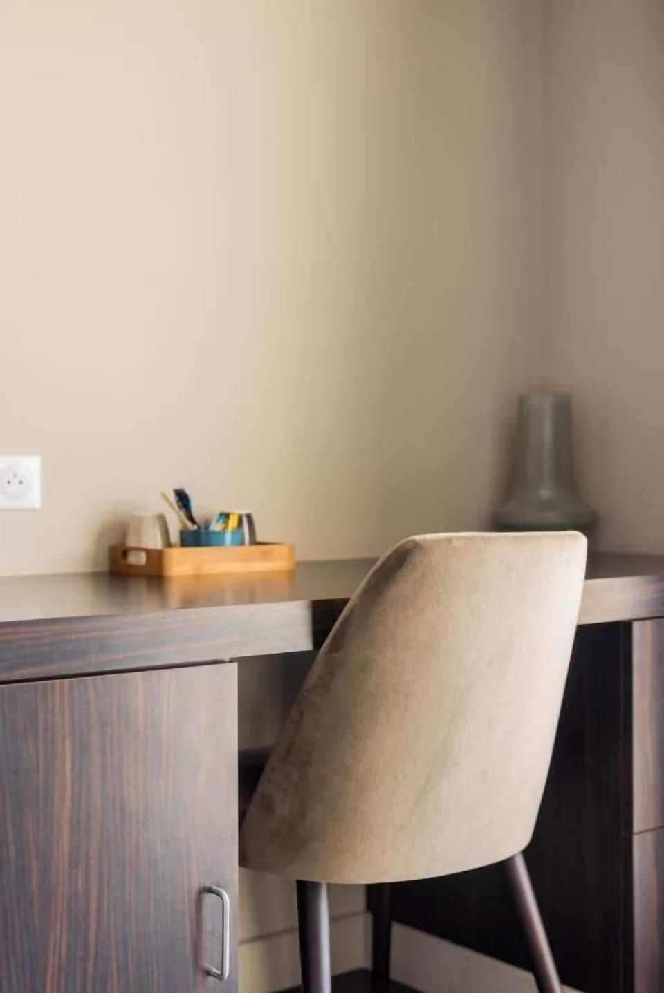 Classic Double Room, Balcony, Sea View | Interior
