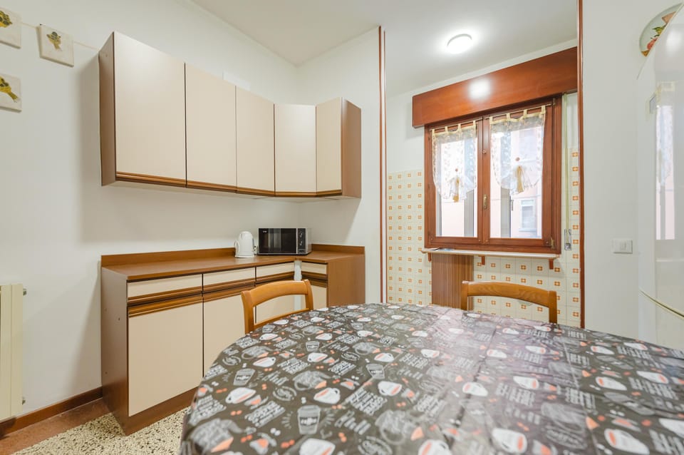 Apartment, Balcony | Dining