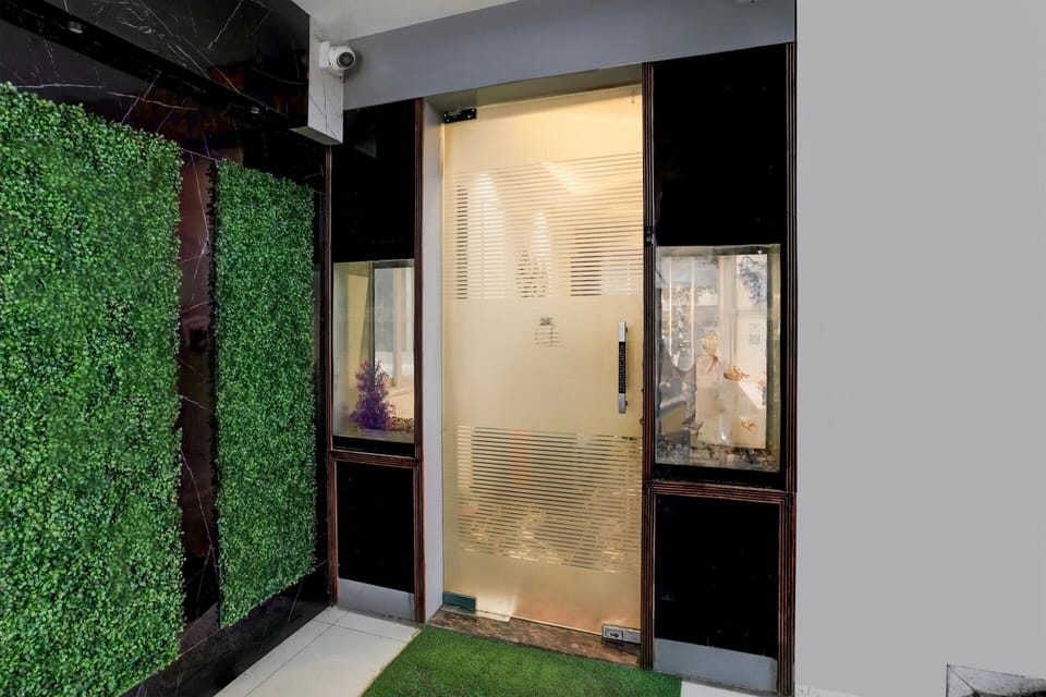 House | Reception