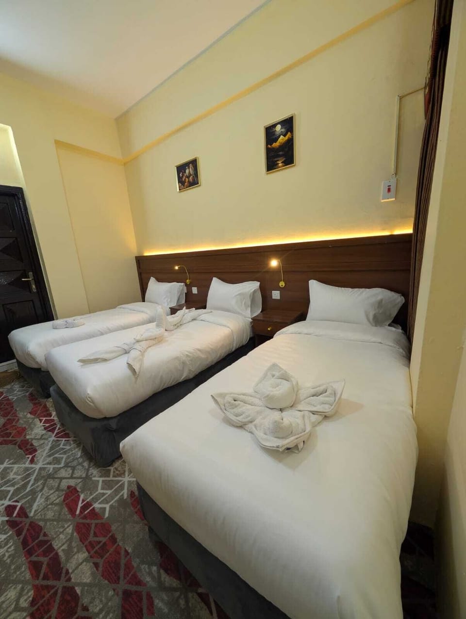 Classic Quadruple Room | Desk, WiFi (free)