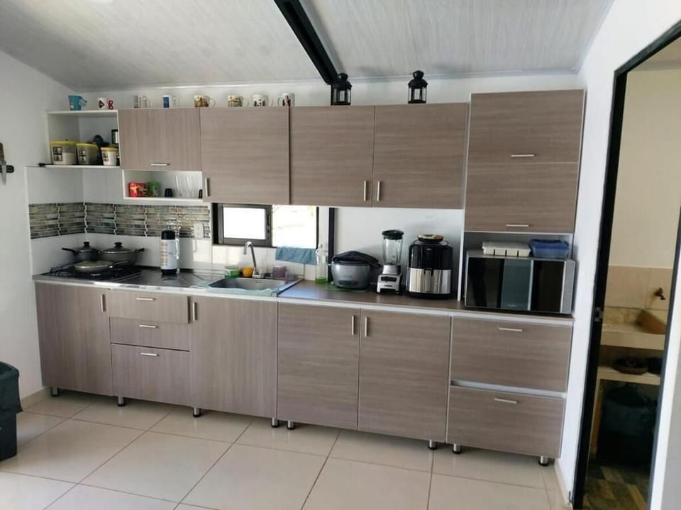 House, 3 Bedrooms, Smoking | Interior
