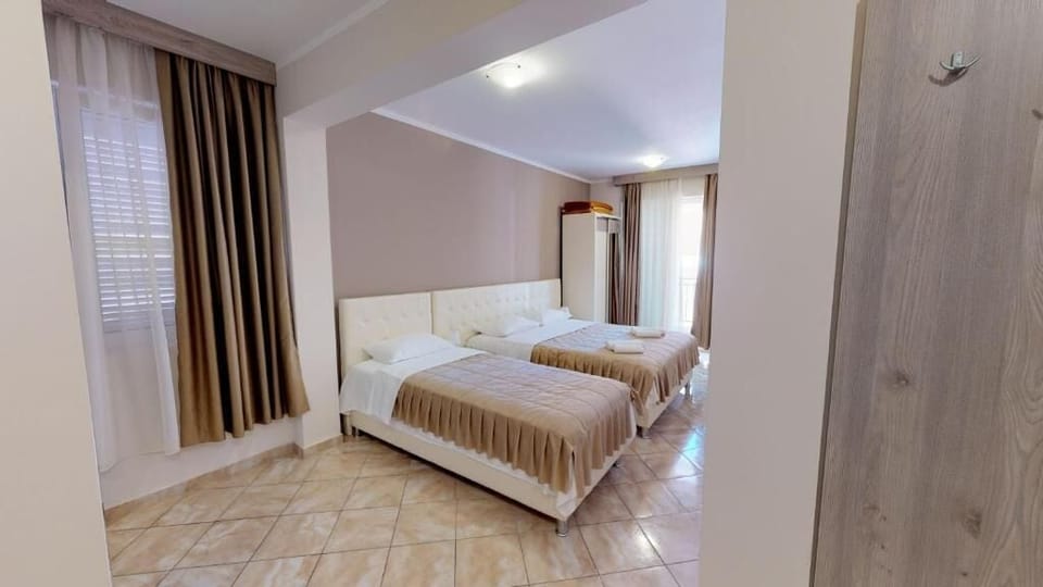 Free cribs/infant beds, free WiFi, bed sheets