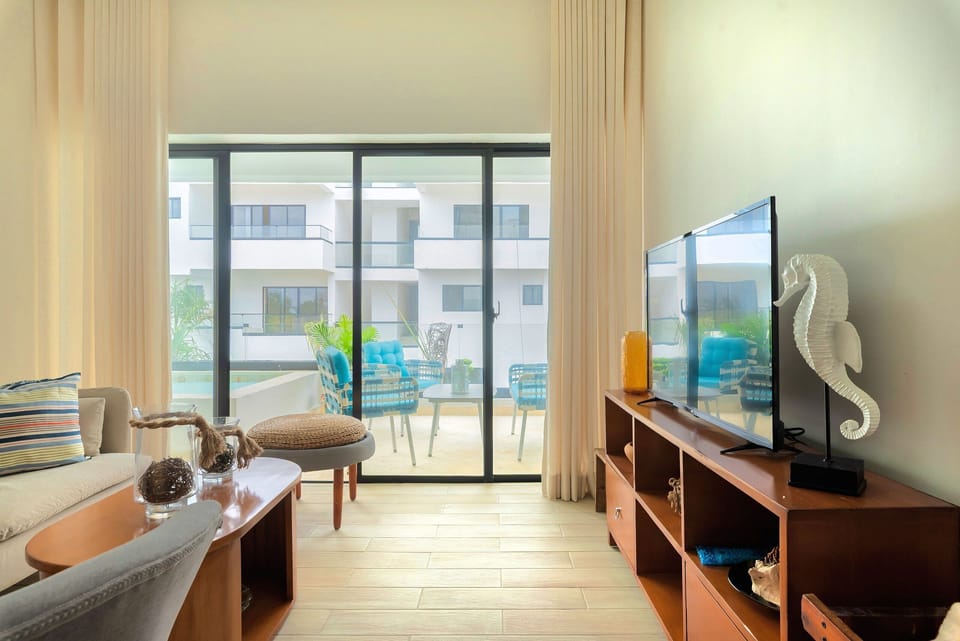 Living Room,TV and multimedia