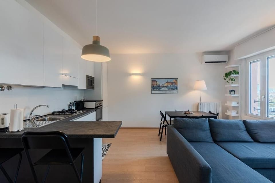 Deluxe Apartment, Courtyard View | Interior