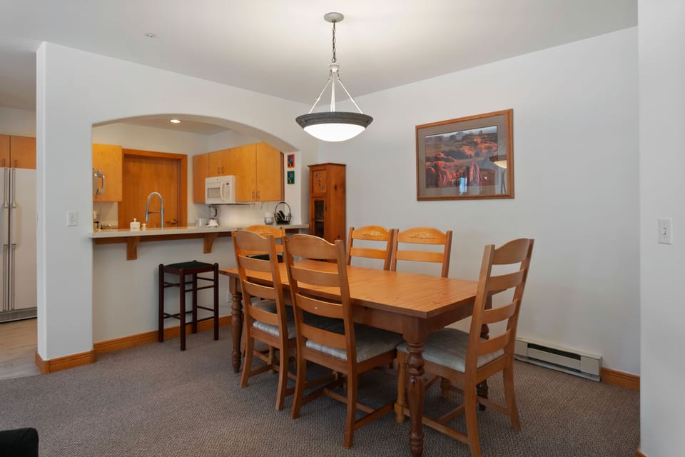 Dining Room, Dining Table, Furniture, Indoors, Table