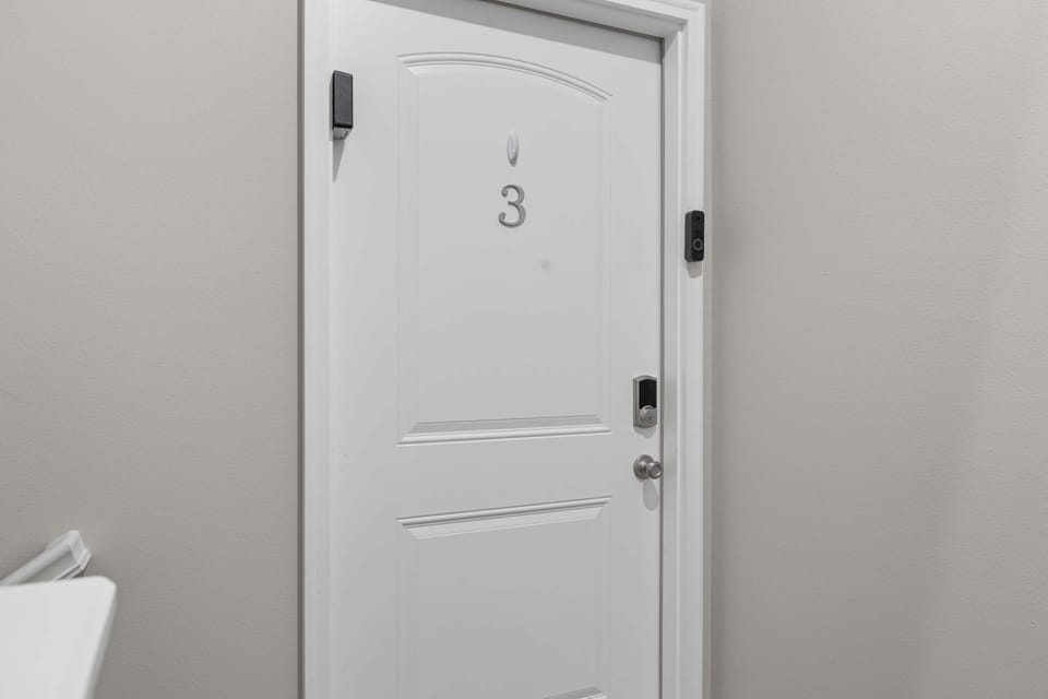 The door to the condo has a keypad entry so you can check yourselves in!