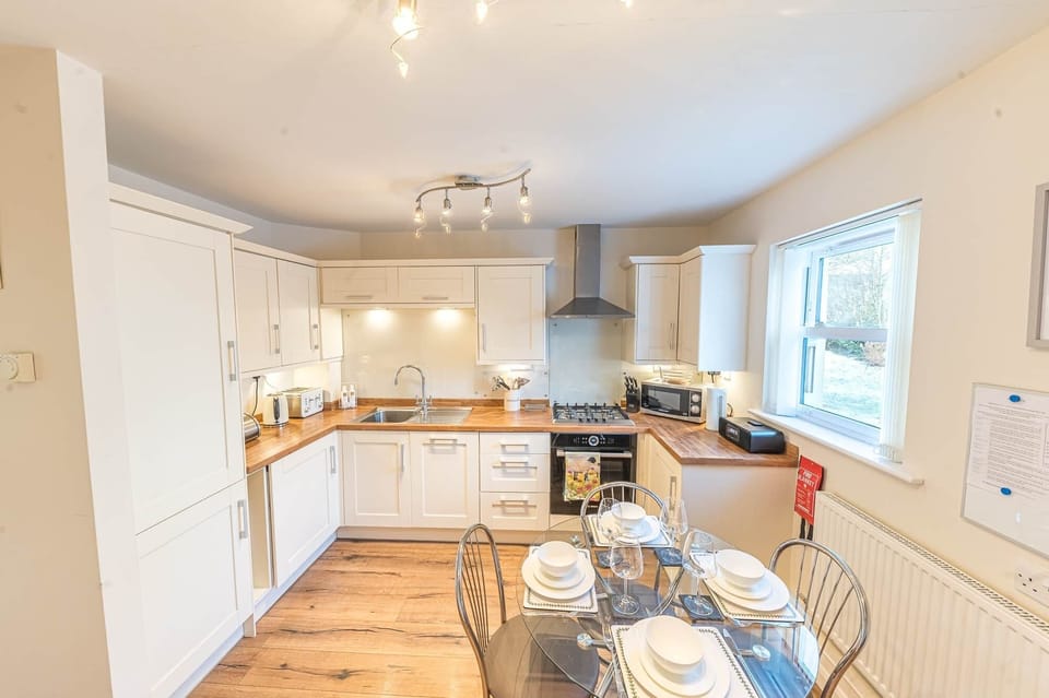 Lilac Cottage Kitchen Diner