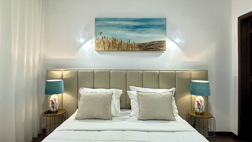 Deluxe Double Room, Balcony, Pool View | Hypo-allergenic bedding, minibar, individually decorated
