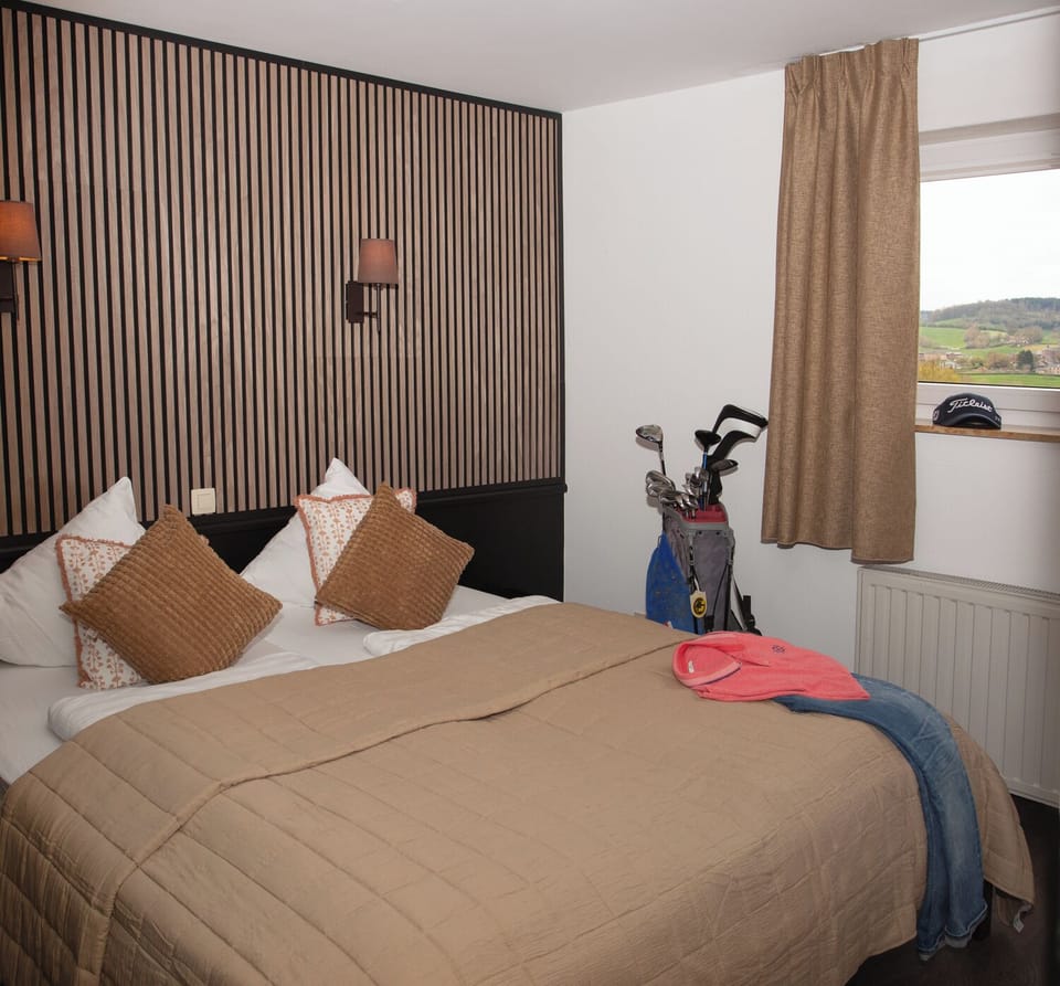 Standard Double Room | Free WiFi
