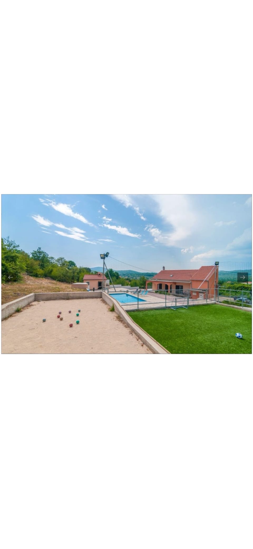 Sport court