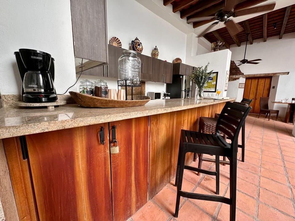 House, Pool View | Private kitchen | Griddle, dining table