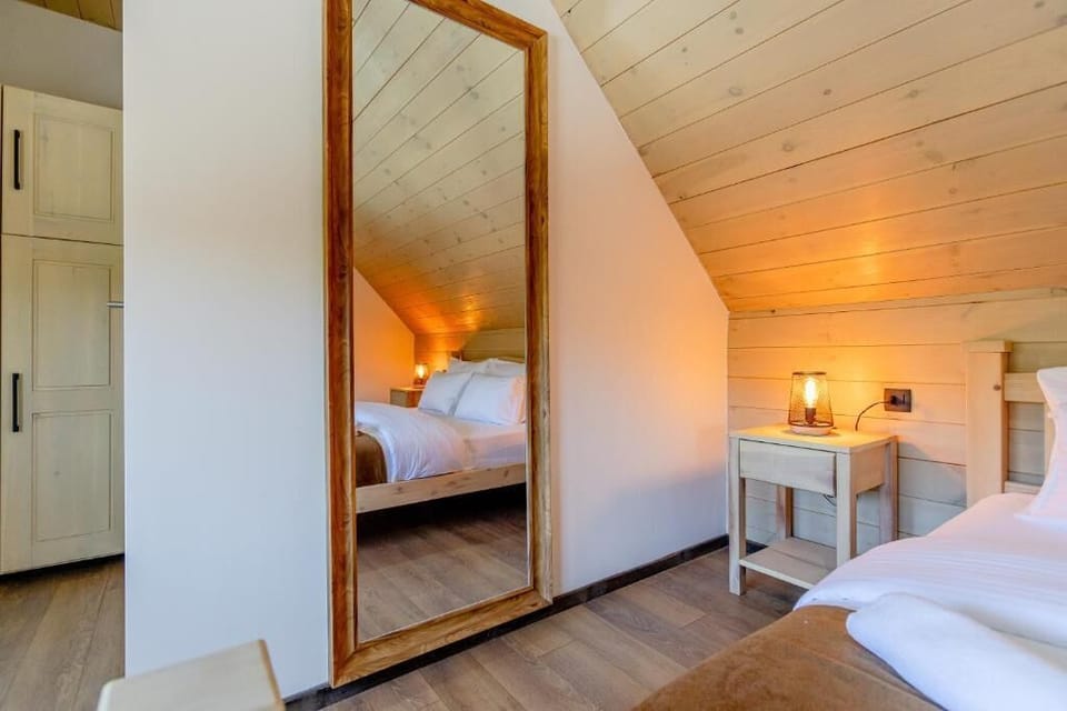 Standard Double Room | Iron/ironing board, free WiFi
