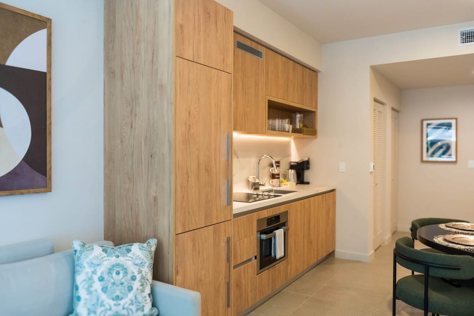 Crosby Condo-5