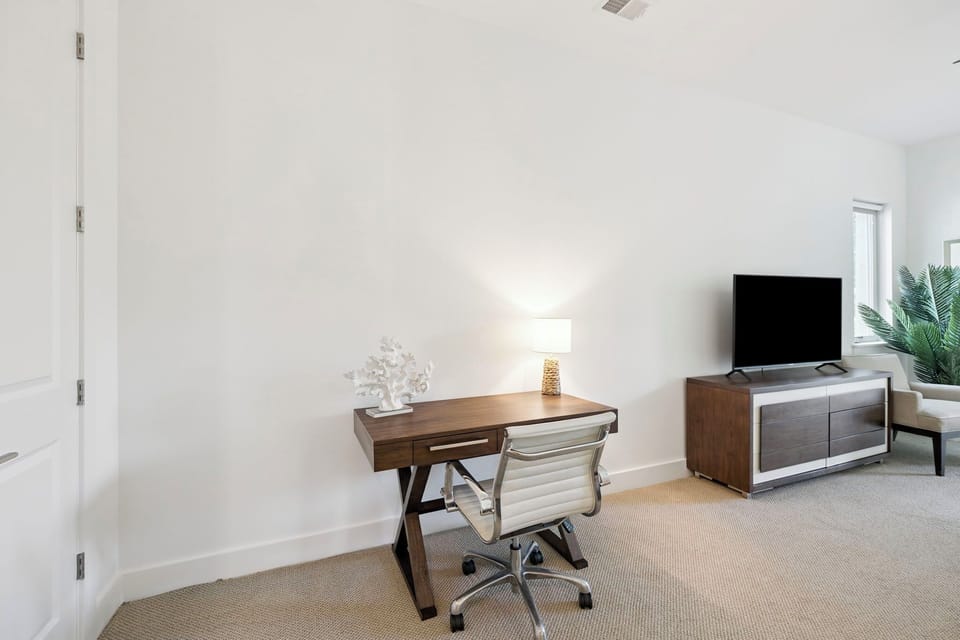 And work desk