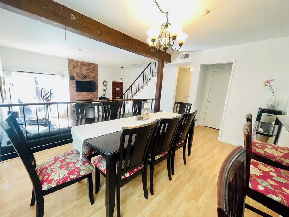 Dining Room1