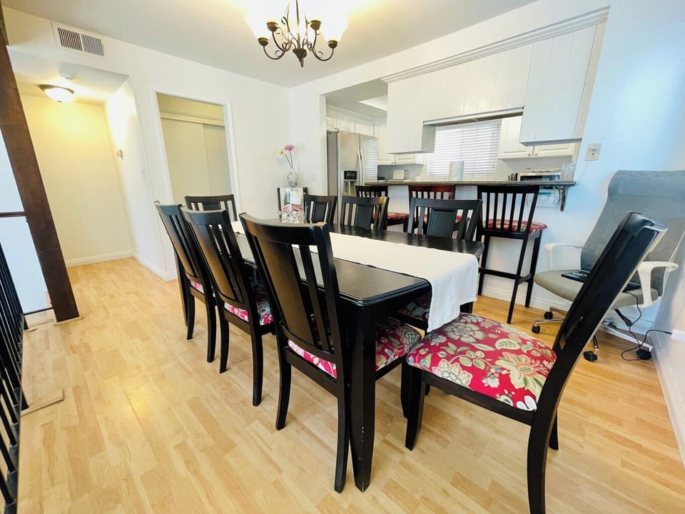 Dining Room2