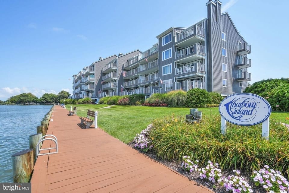 Bayside Boardwalk & Fishing Dock