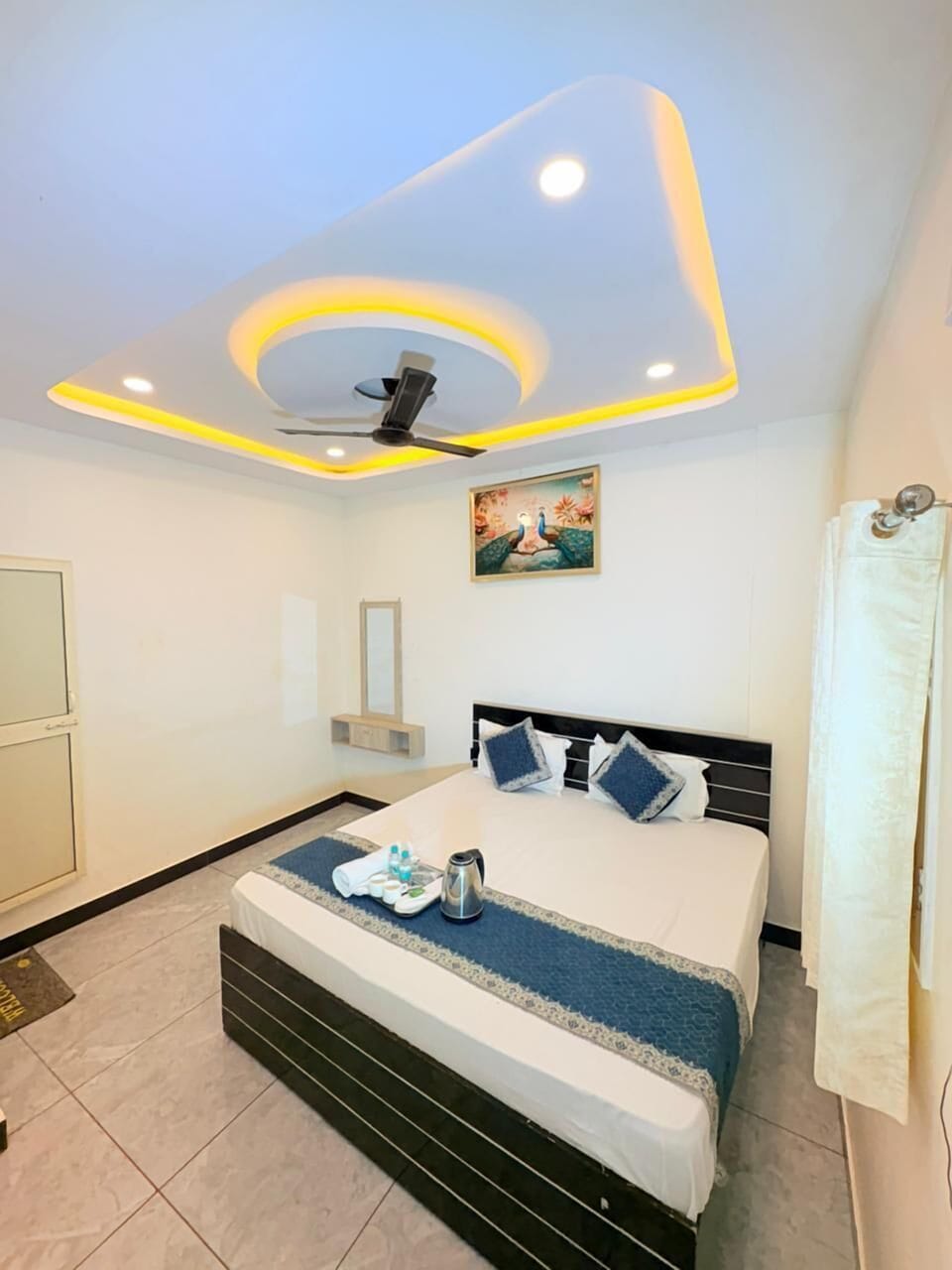 Deluxe Double Room | Free WiFi