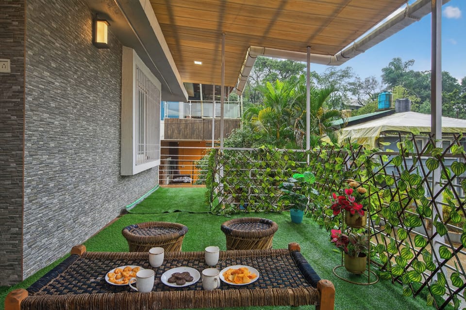 Deluxe Villa | Property grounds