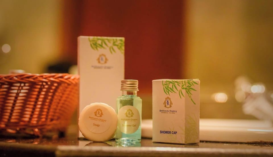 Shower, free toiletries, slippers, bidet