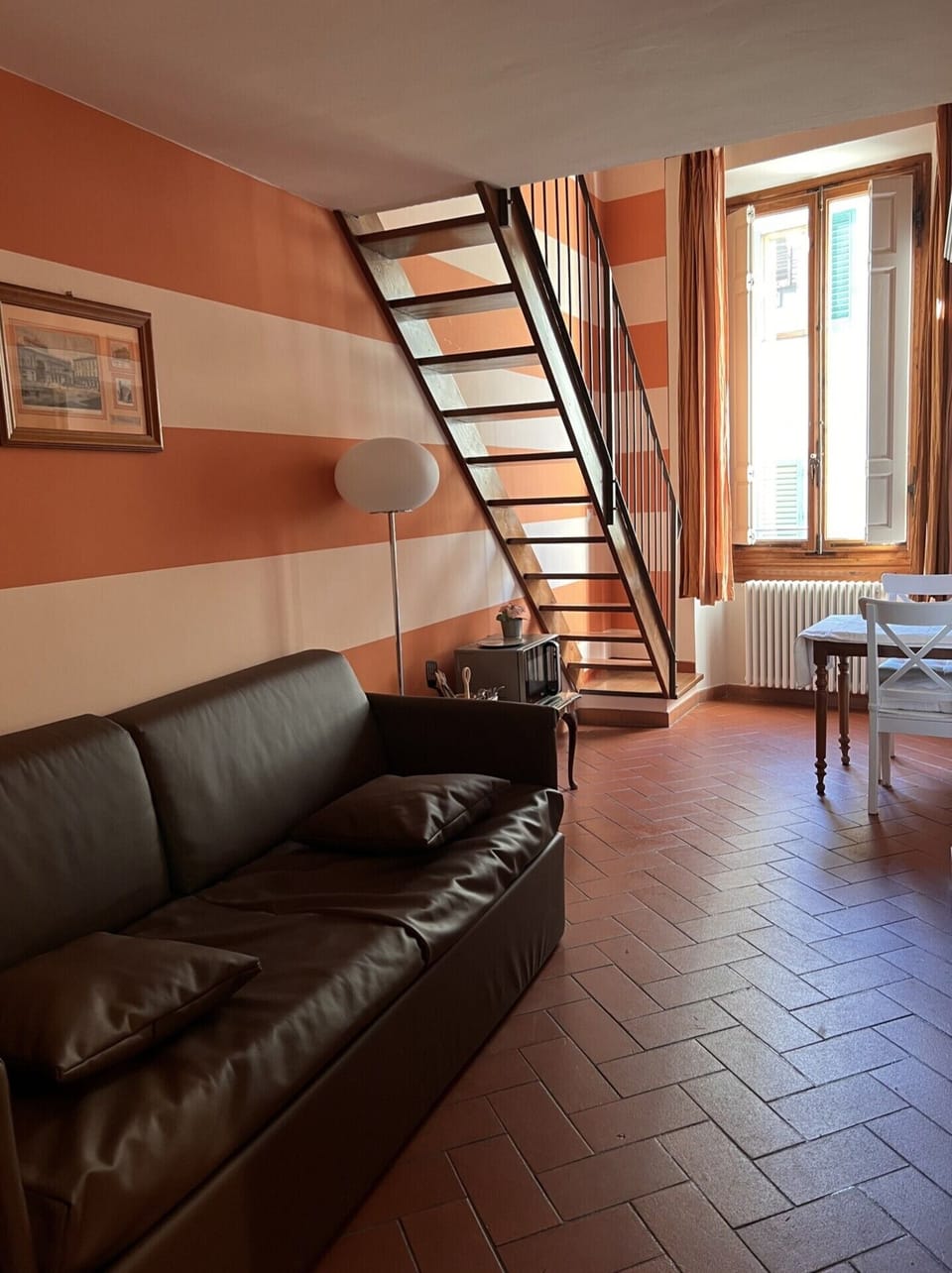 Comfort Studio, City View | Living area