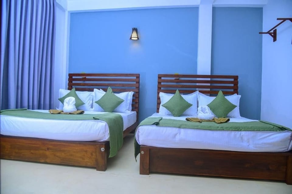 Family Room | Laptop workspace, iron/ironing board, free WiFi