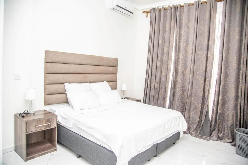 Apartment | Iron/ironing board, free WiFi