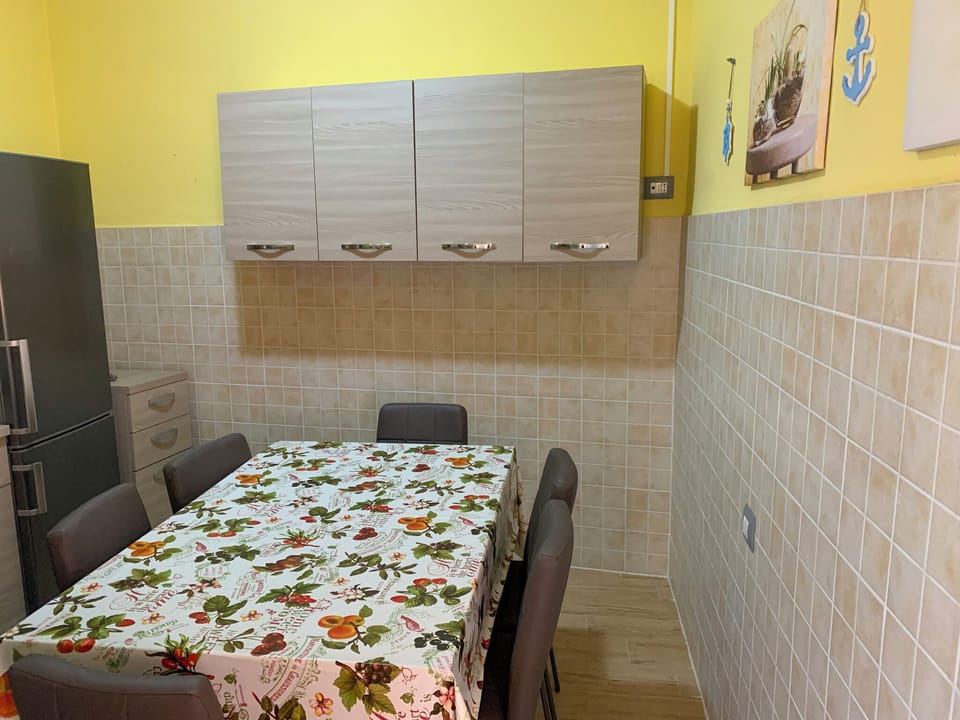 Apartment, 2 Bedrooms, Balcony | Dining
