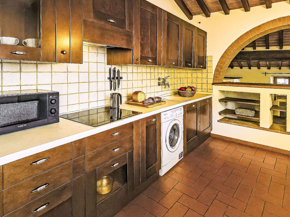 Kitchen, Countertop, Interior Design, Flooring, Cabinetry, Wood, Kitchen Appliance, Ceiling, Major Appliance, Furniture
