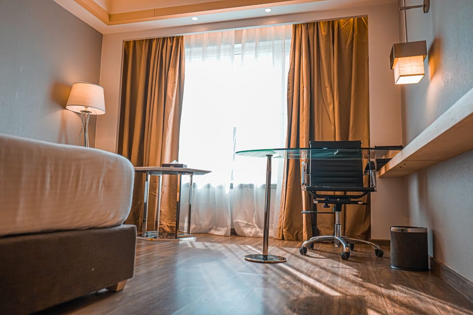 Elite Double Room | Premium bedding, down comforters, pillowtop beds, minibar (free items)