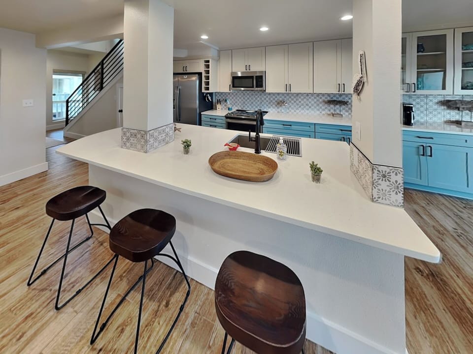 Condo (3 Bedrooms) | Property amenity
