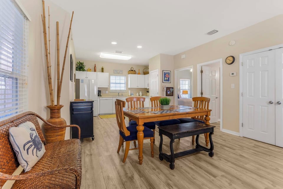 Dining and kitchen area