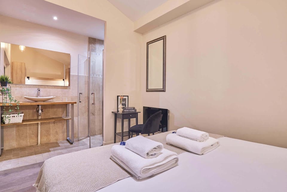 chambre 3 avec salle de bain (sans wc)