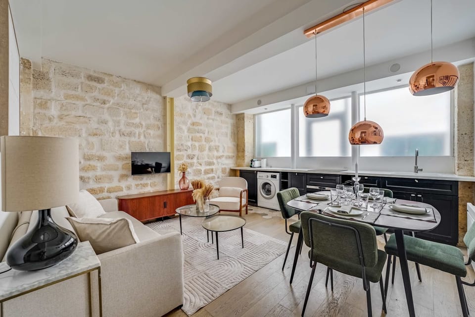 Espace à vivre avec canape lit