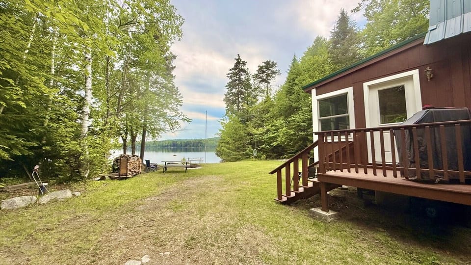 Welcome to Oasis on Wilson Pond