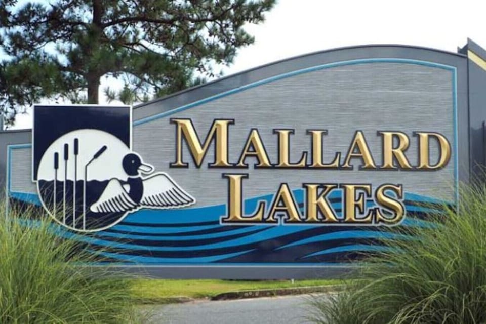 Welcome to Mallard Lakes—your stay begins here in a peaceful, well-located community just moments from everything you need.