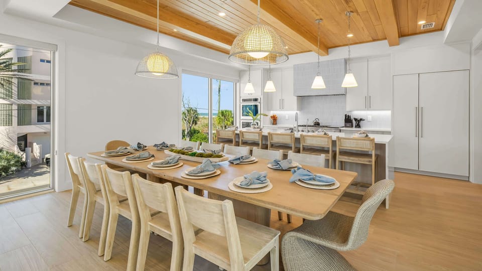 Dining Room - Kitchen - Gulf Views