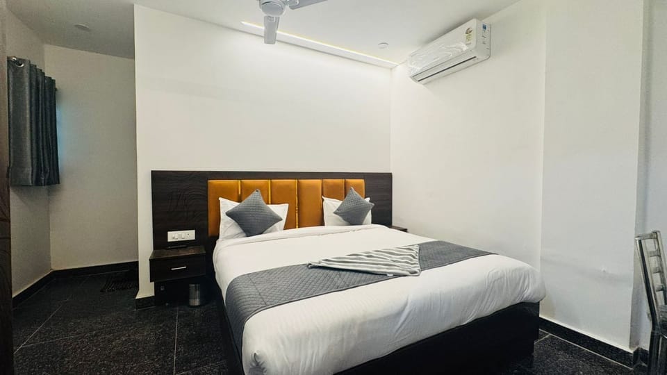 Deluxe Room | Free WiFi
