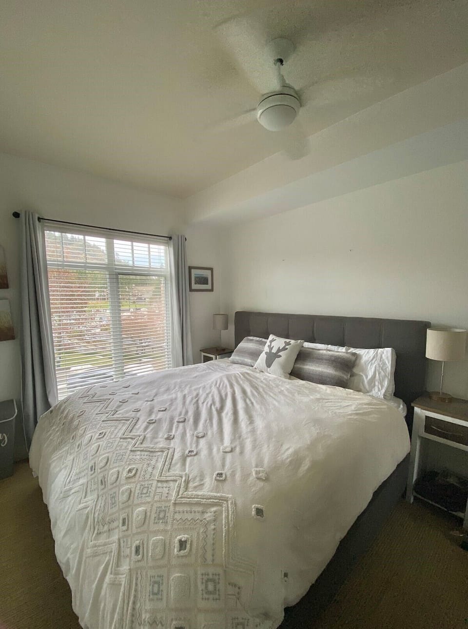King sized bed