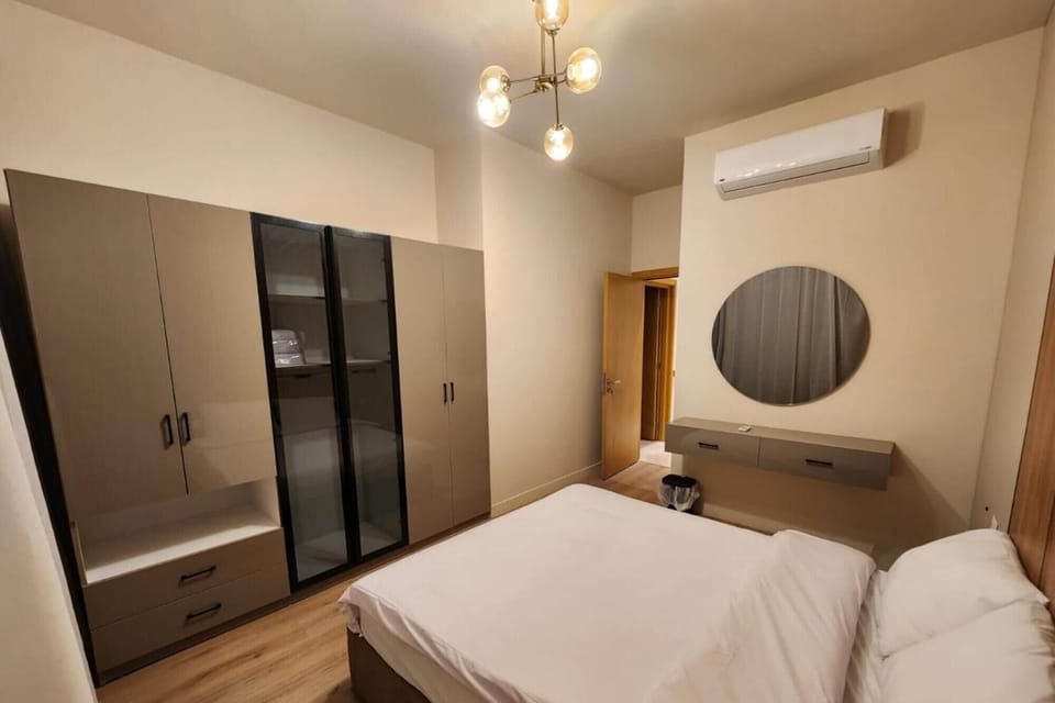 Comfort Apartment, Private Bathroom, City View | Laptop workspace, iron/ironing board, free WiFi