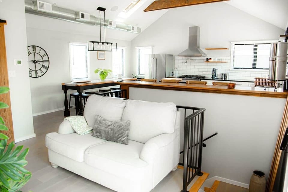 Comfortable sitting area while still being apart of the kitchen