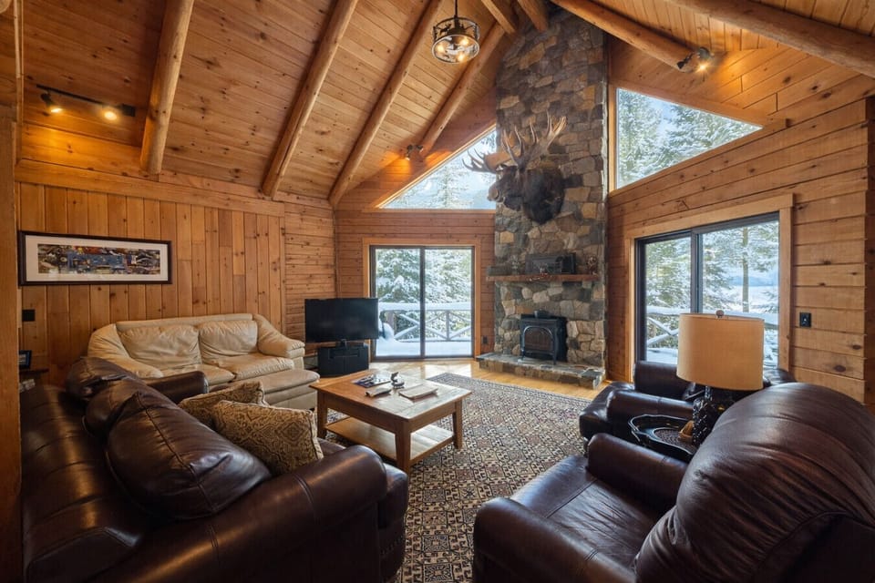 sink into these comfy couches after an adventurous day