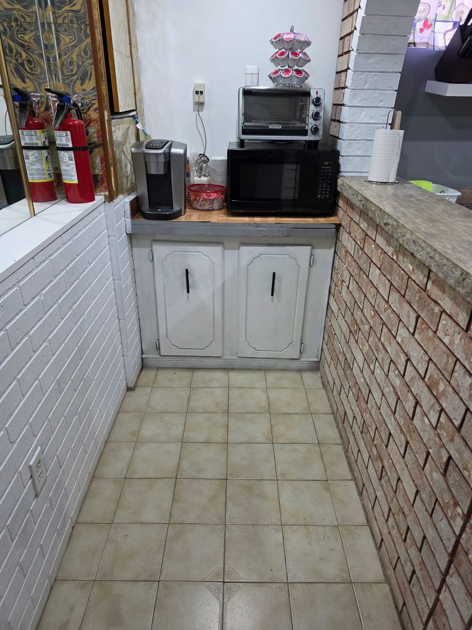 House, 2 Bedrooms, Accessible, Smoking | Private kitchen