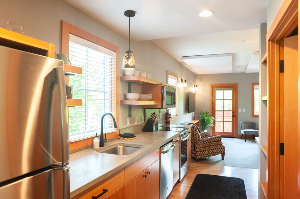 suite 4 kitchen