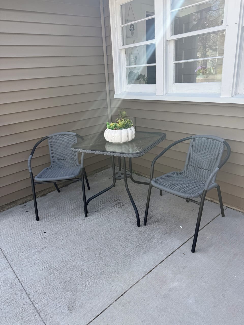 Front of breezeway sitting area