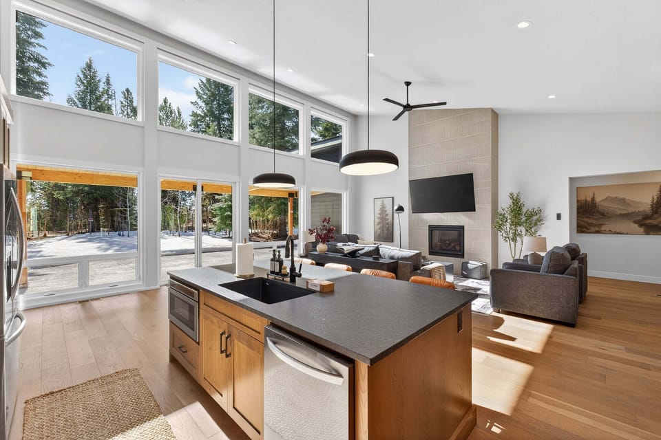 Kitchen Island- main level