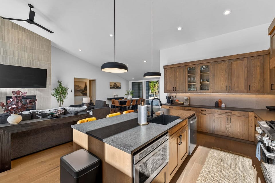 Kitchen- main level